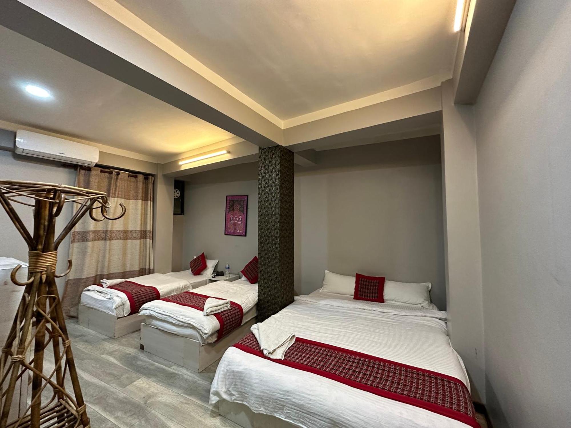8848 Hostel Katmandu Eksteriør bilde
