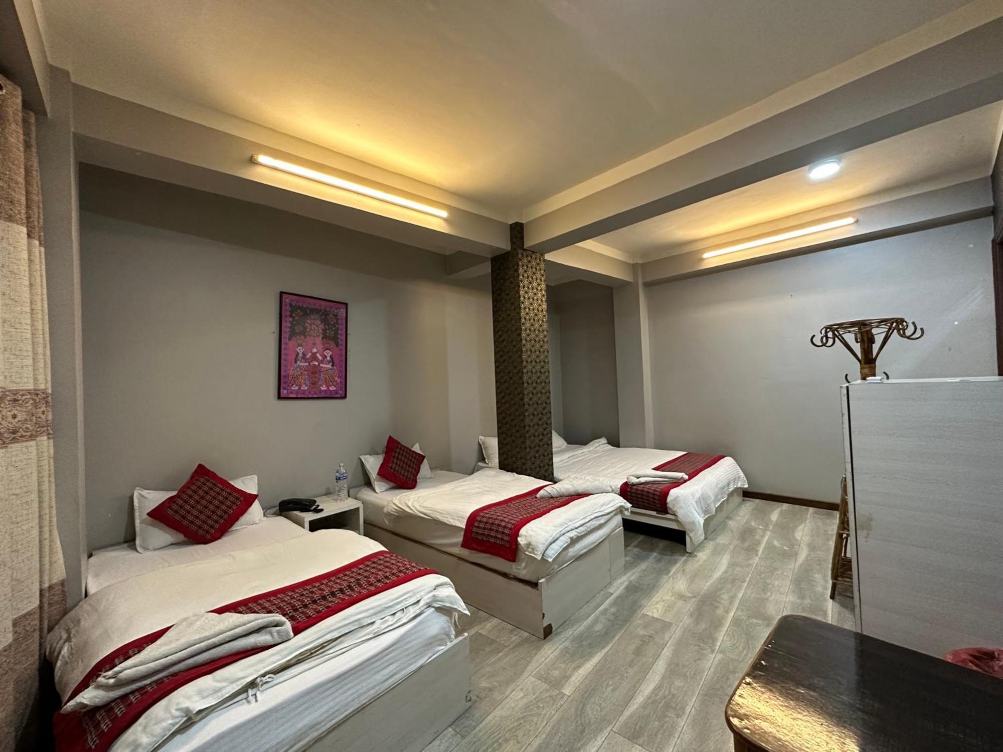 8848 Hostel Katmandu Eksteriør bilde