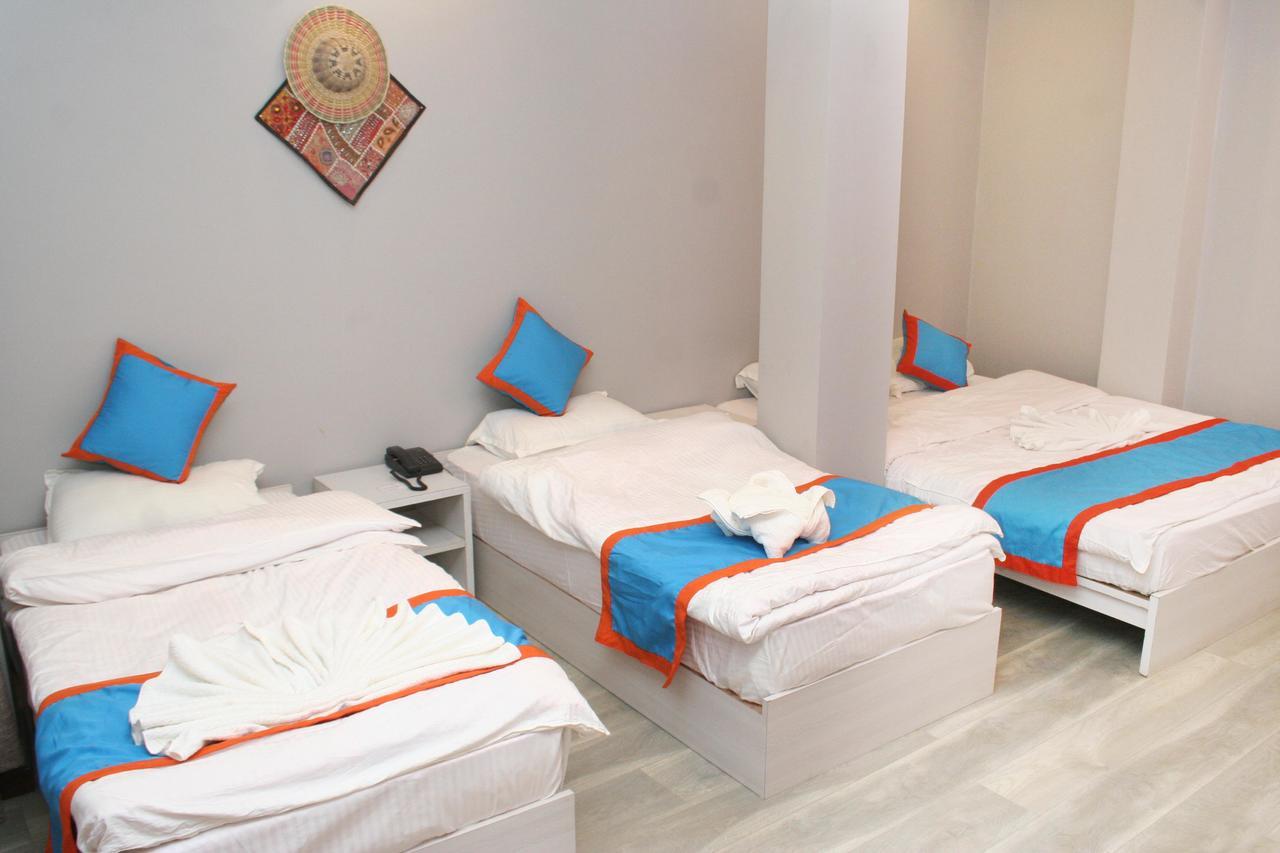 8848 Hostel Katmandu Eksteriør bilde